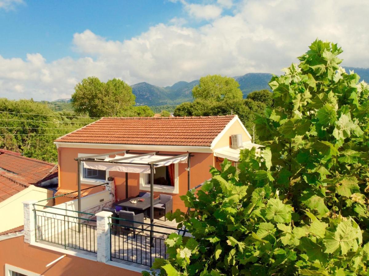 Asteraki Poolside Apartment By Dadovillas Acharavi  Zewnętrze zdjęcie
