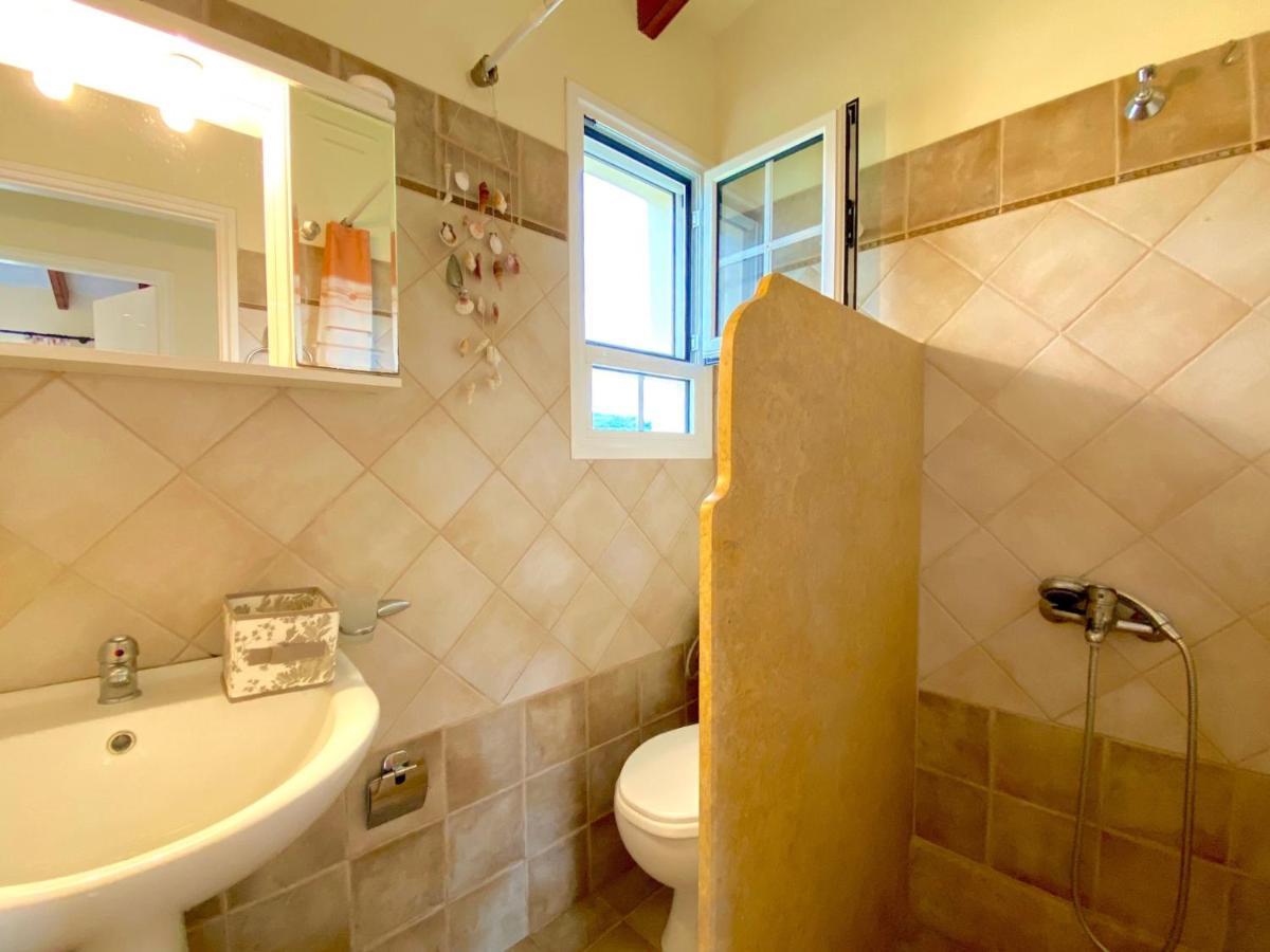 Asteraki Poolside Apartment By Dadovillas Acharavi  Zewnętrze zdjęcie